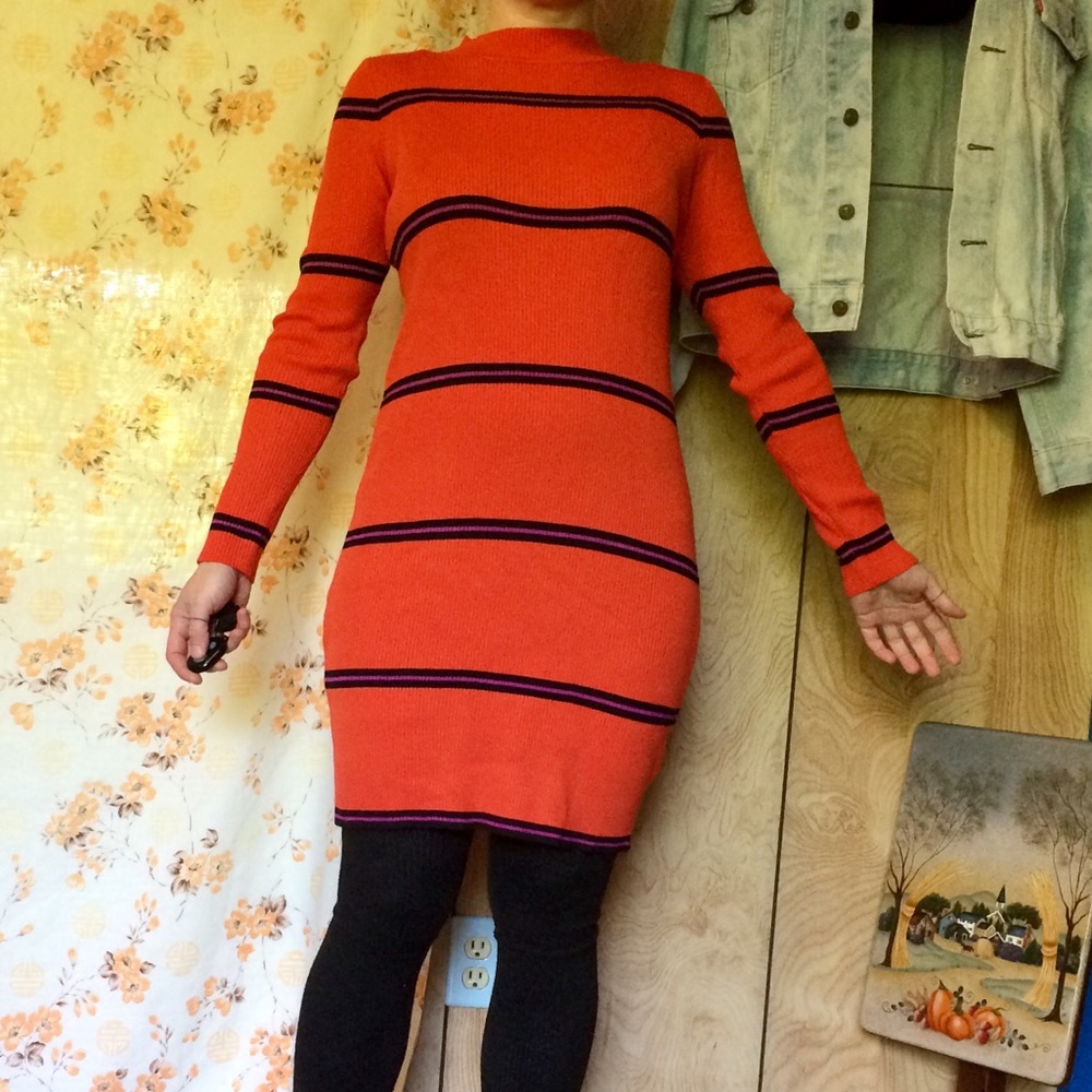 Mock neck knit mini dress - Picture 2 of 6
